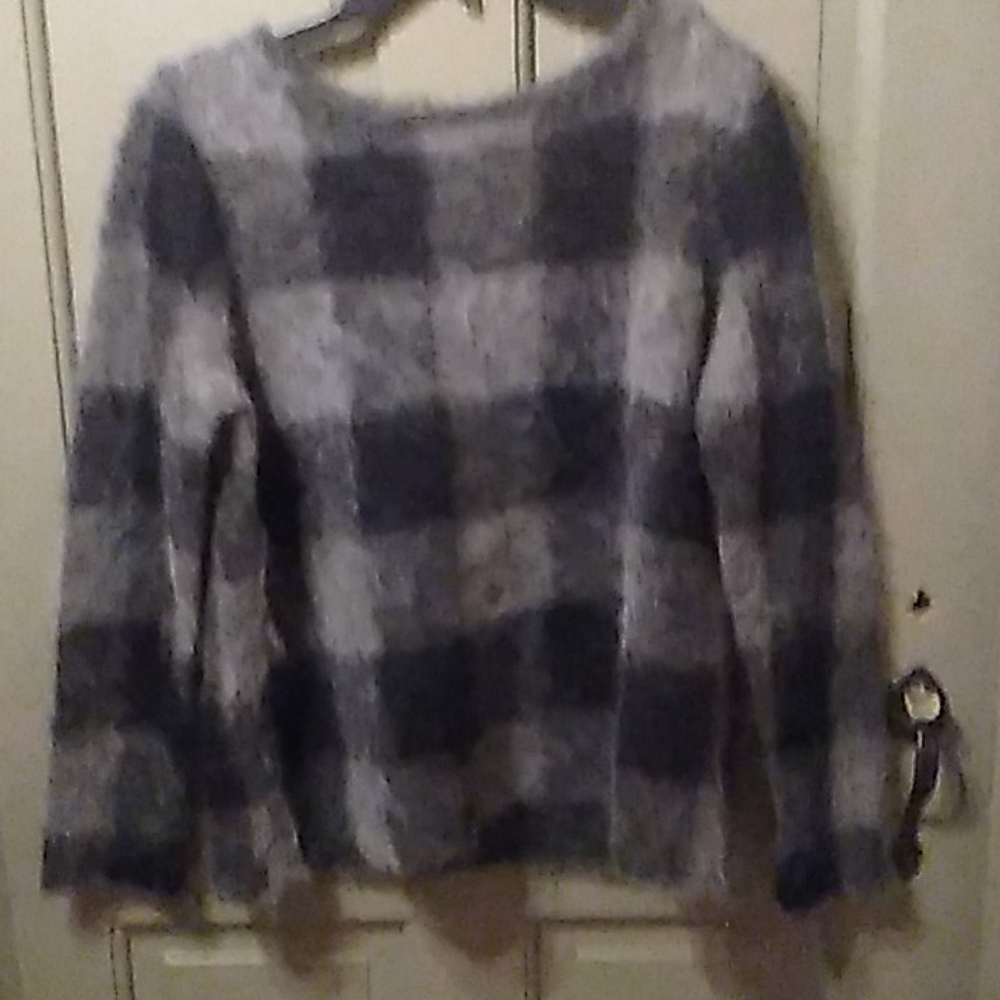 EILEEN  FISHER SWEATER